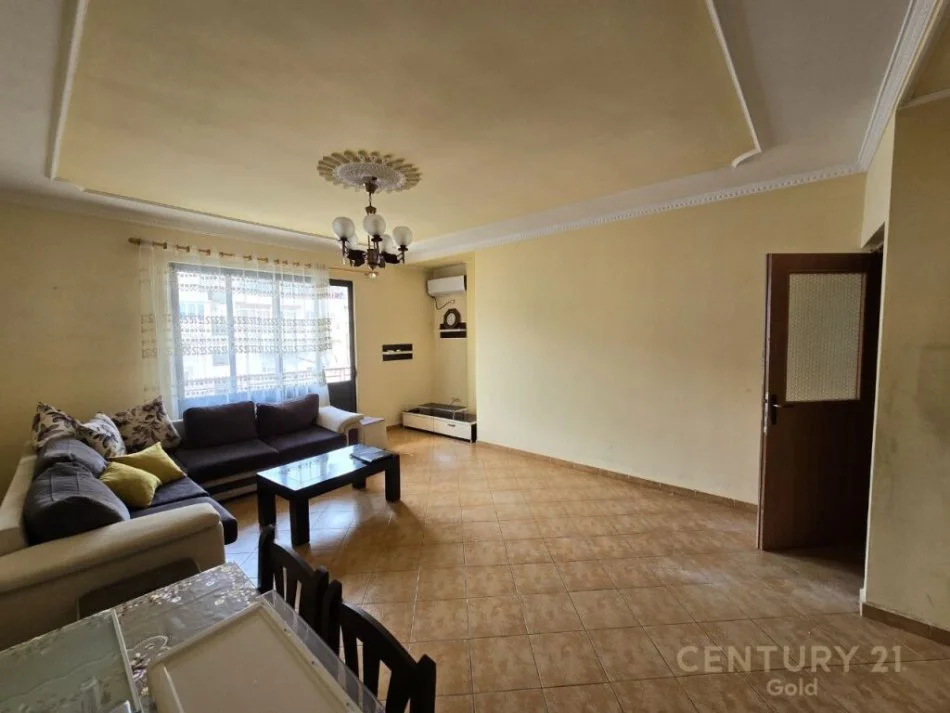 Tirane, shitet apartament 2+1+Ballkon Kati 5, 97 m² 115.000 € (ASTIR)