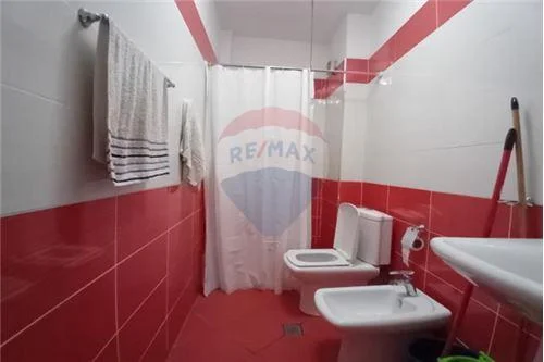 Tirane, jepet me qera apartament 2+1, Kati 4, 85 m² 450 € (Don Bisko)