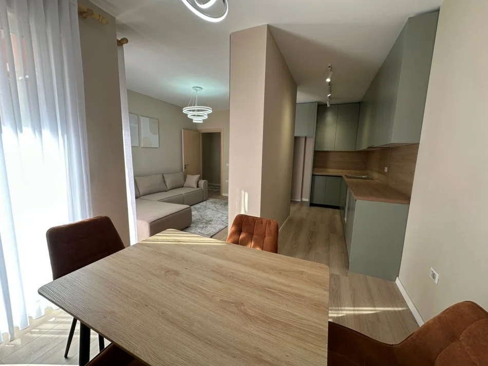 Tirane, shitet apartament 2+1+Ballkon Kati 3, 101 m² 168.000 € (BAR ALES)   UNA60845