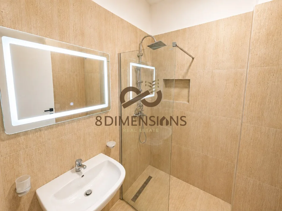 Tirane, jepet me qera apartament 1+1+Ballkon Kati 4, 67 m² 580 € (Tek Fusha e Aviacionit, D8241A-245)