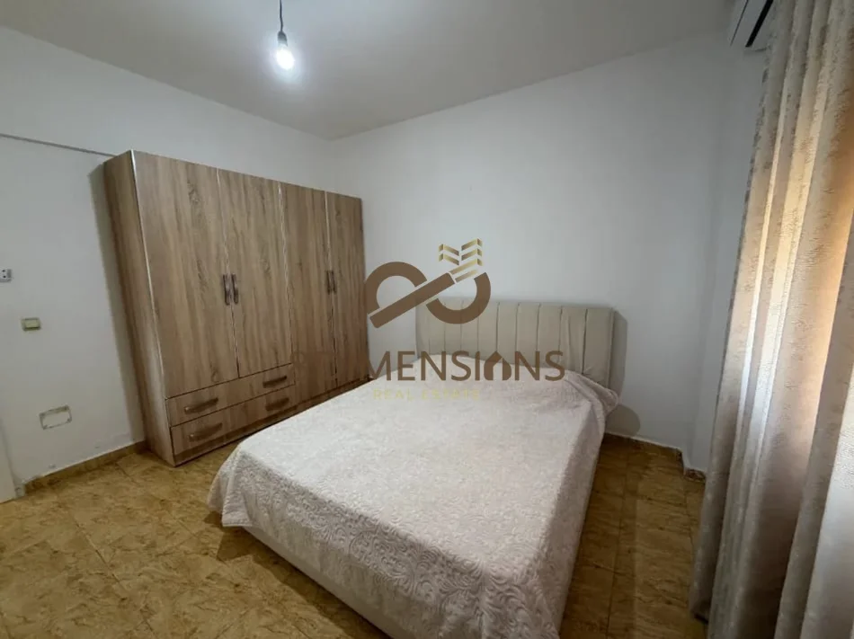 Tirane, jepet me qera apartament 2+1+Ballkon Kati 4, 70 m² 600 € (Don Bosko - D8242A-233)