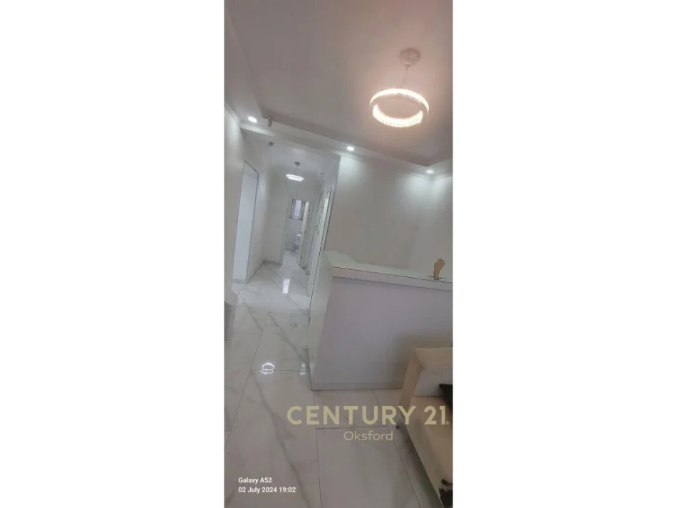 Tirane, shitet apartament 1+1 Kati 2, 48 m² 105.000 € (Farmacia 10)