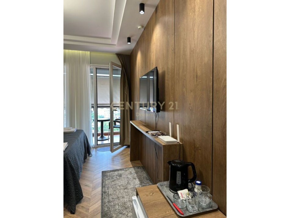 Tirane, shitet apartament 1+1+Ballkon Kati 8, 76 m² 190.000 € (Rruga Jordan Misja, Ish Stacioni i Trenit)