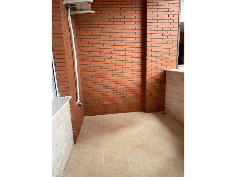Tirane, shitet apartament 2+1 Kati 2, 102 m² 255.000 € (sheshi Skenderbej)