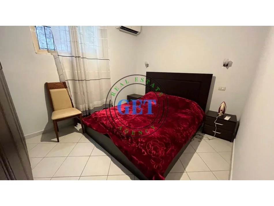 Durres, jepet me qera apartament 2+1 Kati 1, 92 m² 350 € 