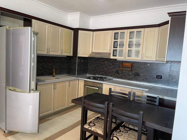 Tirane, jepet me qera apartament 2+1+A+BLK Kati 7, 100 m² 45000 Leke (5 maj)