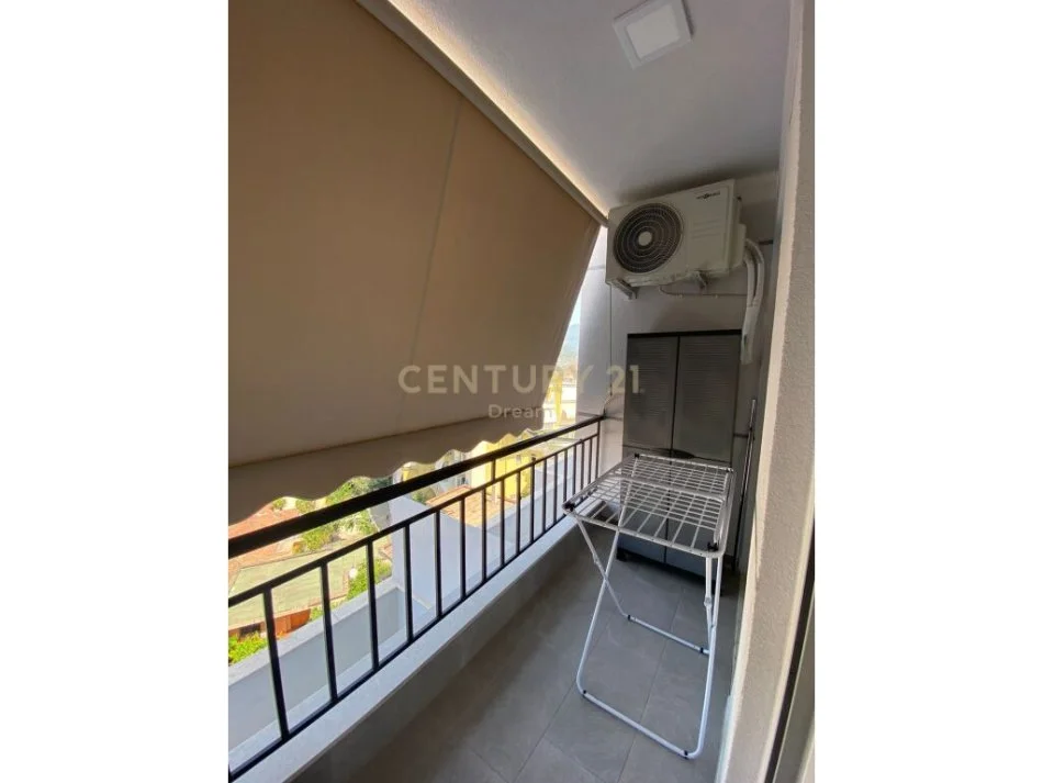 Tirane, jepet me qera apartament 1+1 Kati 6, 79 m² 500 € (rruga e dibres)