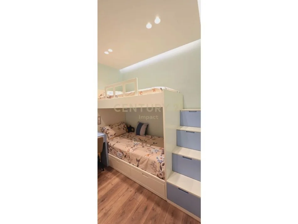 Tirane, shitet apartament 2+1 Kati 6, 74 m² 120.000 € 