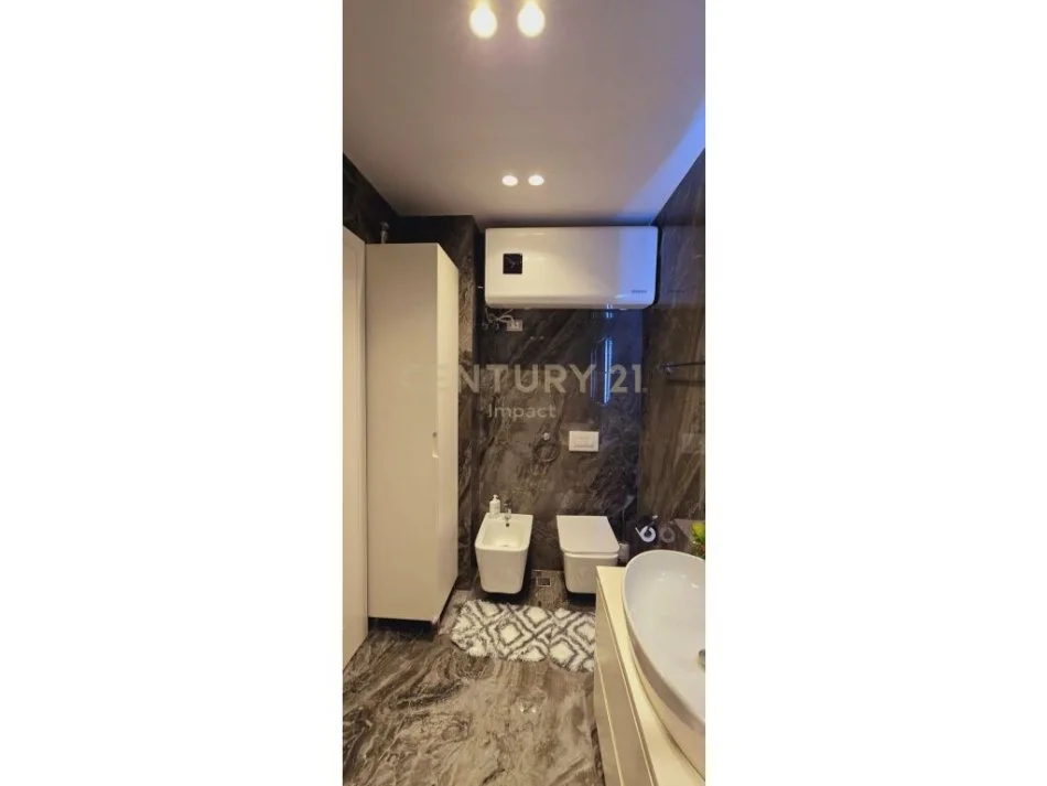 Tirane, shitet apartament 2+1 Kati 6, 74 m² 120.000 € 