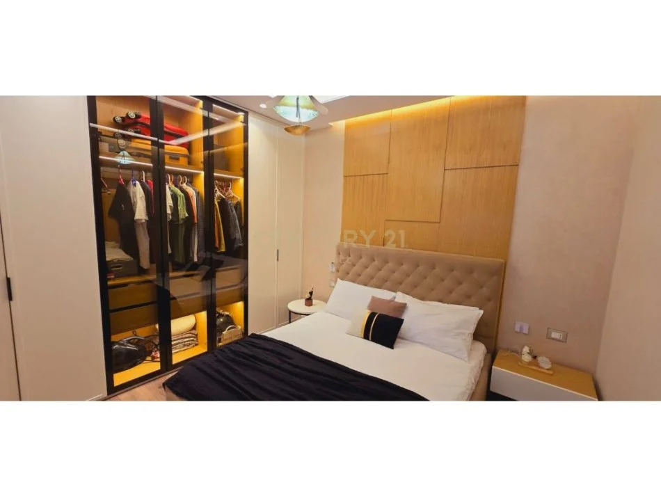 Tirane, shitet apartament 2+1 Kati 6, 74 m² 120.000 € 