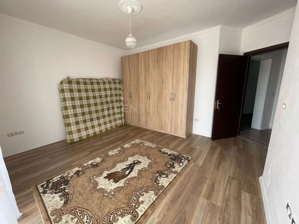 Tirane, shitet garsonier Kati 9, 40 m² 50.000 € 