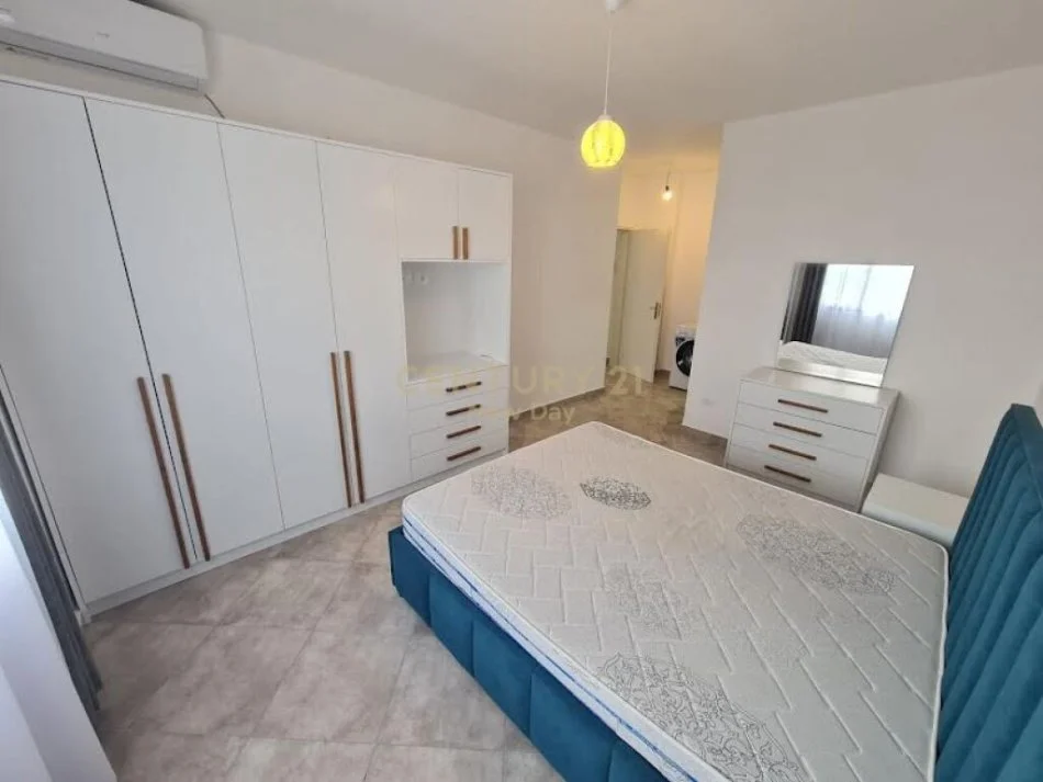 Durres, shitet apartament 2+1+Ballkon Kati 2, 99 m² 155.000 € (Durrës, Vila e Zogut)