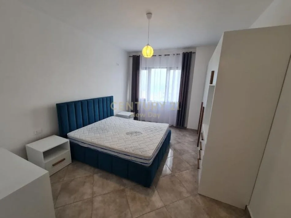 Durres, shitet apartament 2+1+Ballkon Kati 2, 99 m² 155.000 € (Durrës, Vila e Zogut)
