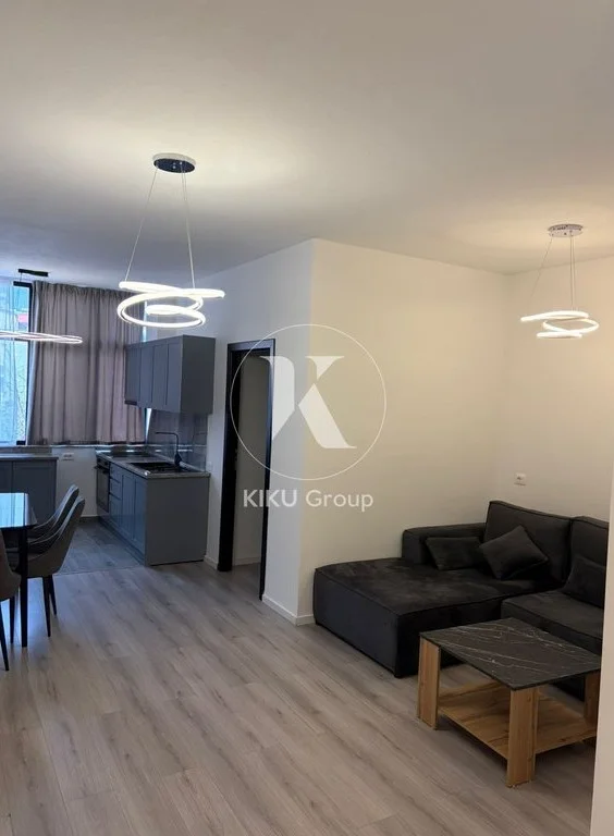 Tirane, jepet me qera apartament 1+1 Kati 2, 60 m² 600 € (Tek Ministria e Drejtesise)