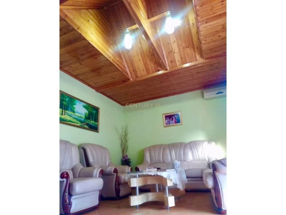 Vlore, shitet Vile 3 Katshe Kati 1, 147 m² 650.000 € (LEF SALLATA)