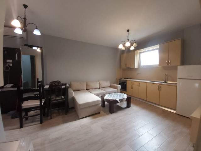 Tirane, jepet me qera shtepi 2+1 Kati 1, 70 m² 400 Euro (rruga Mihal Duri)