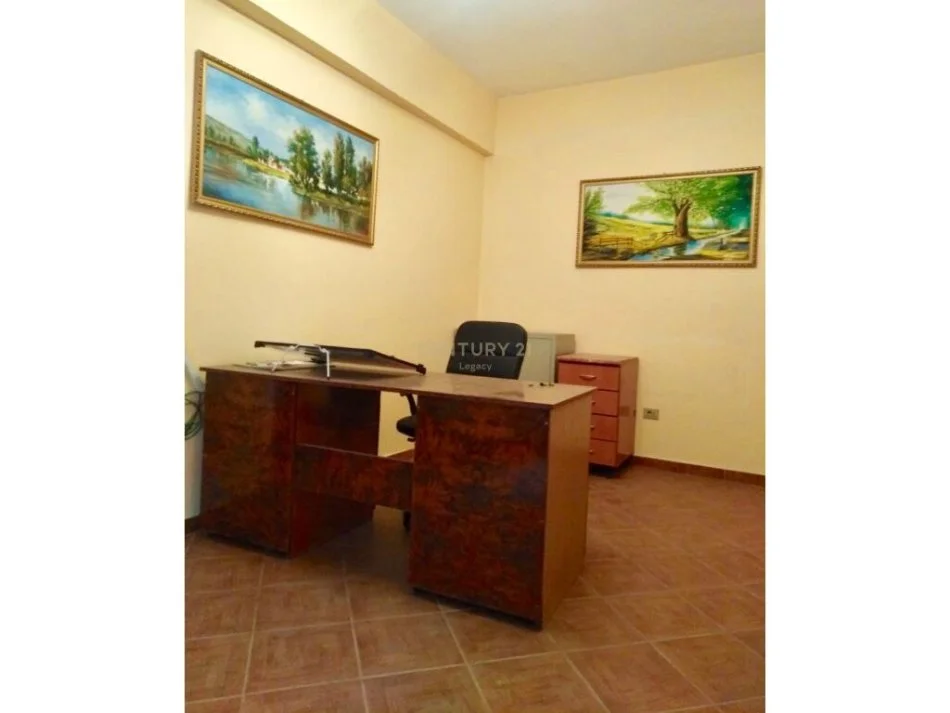 Vlore, shitet Vile 3 Katshe Kati 1, 147 m² 650.000 € (LEF SALLATA)