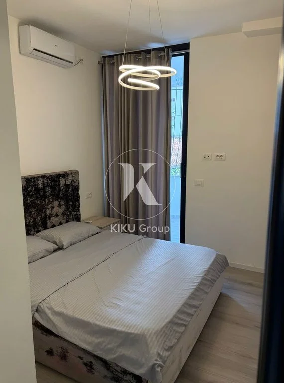 Tirane, jepet me qera apartament 1+1 Kati 2, 60 m² 600 € (Tek Ministria e Drejtesise)