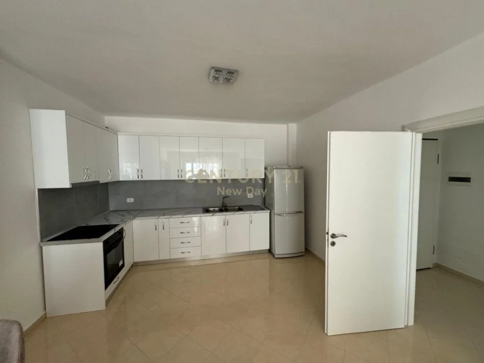 Durres, shitet apartament 1+1+Ballkon Kati 5, 84 m² 105.000 € (plazh durres)