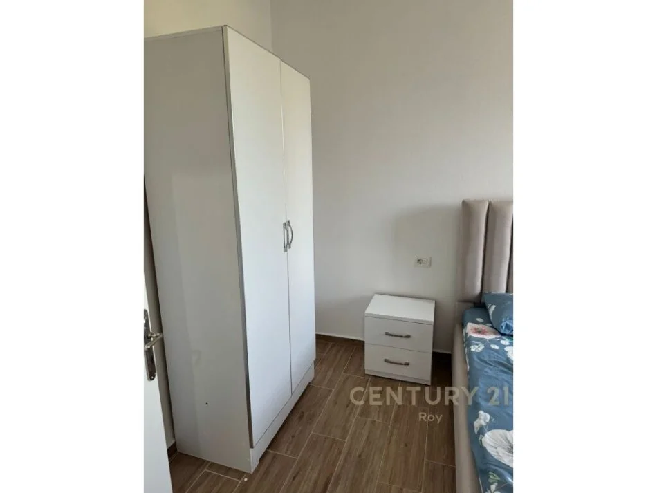 Durres, jepet me qera apartament 1+1 Kati 1, 51 m² 200 € (golem)