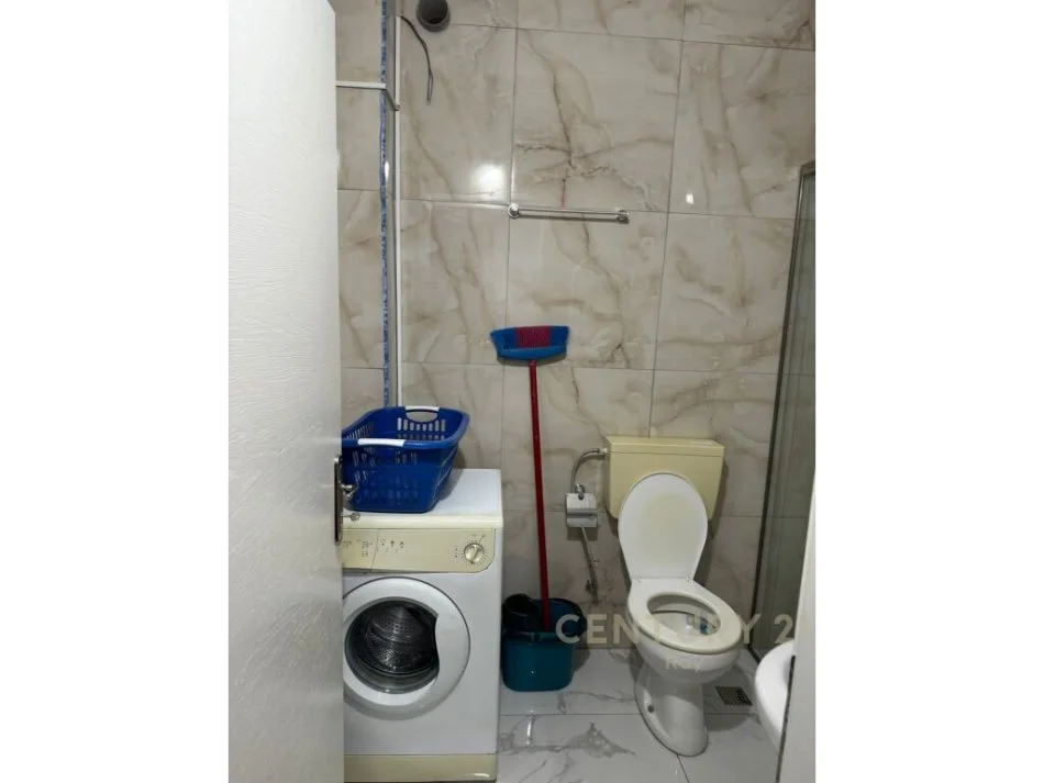 Durres, jepet me qera apartament 1+1 Kati 1, 51 m² 200 € (golem)