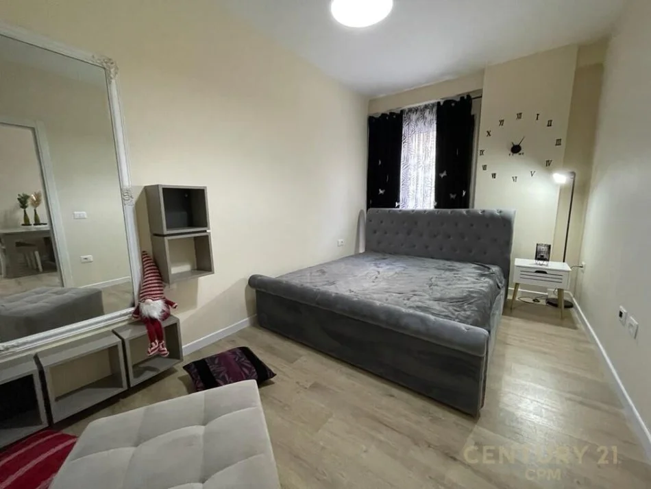 Tirane, jepet me qera apartament 1+1 Kati 2, 60 m² 500 € (KODRA E DIELLIT)