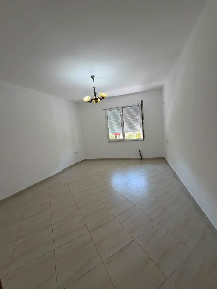 Tirane, shitet apartament 2+1 Kati 2, 101 m² 270.000 € (PAZARI RI)
