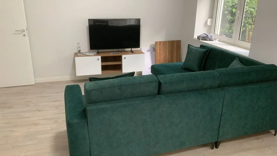 Jepet me qira apartament  2+1prsne Shkolles se Baletit 60.000 Leke/Muaj