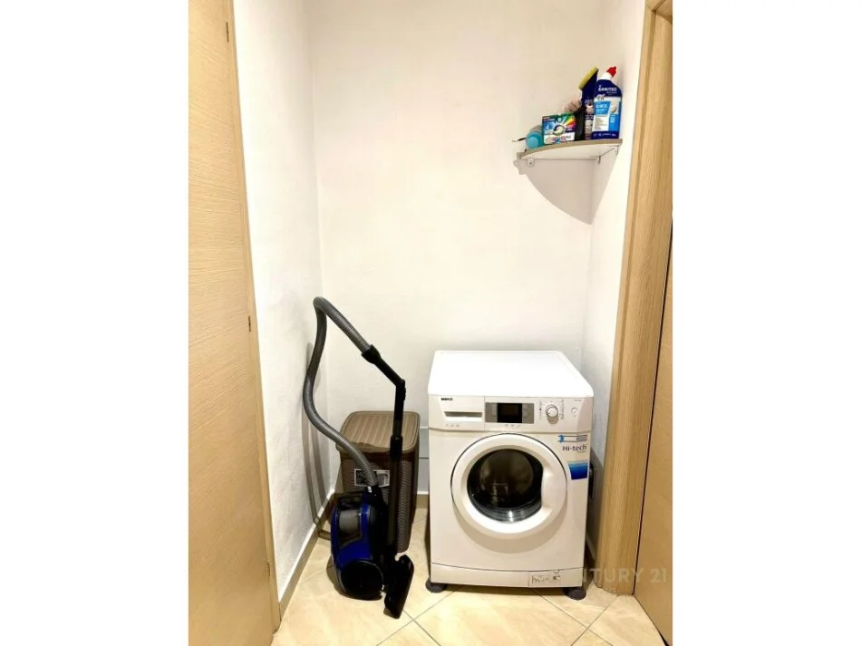 Tirane, jepet me qera apartament 1+1 Kati 3, 65 m² 550 € (kodra e diellit)