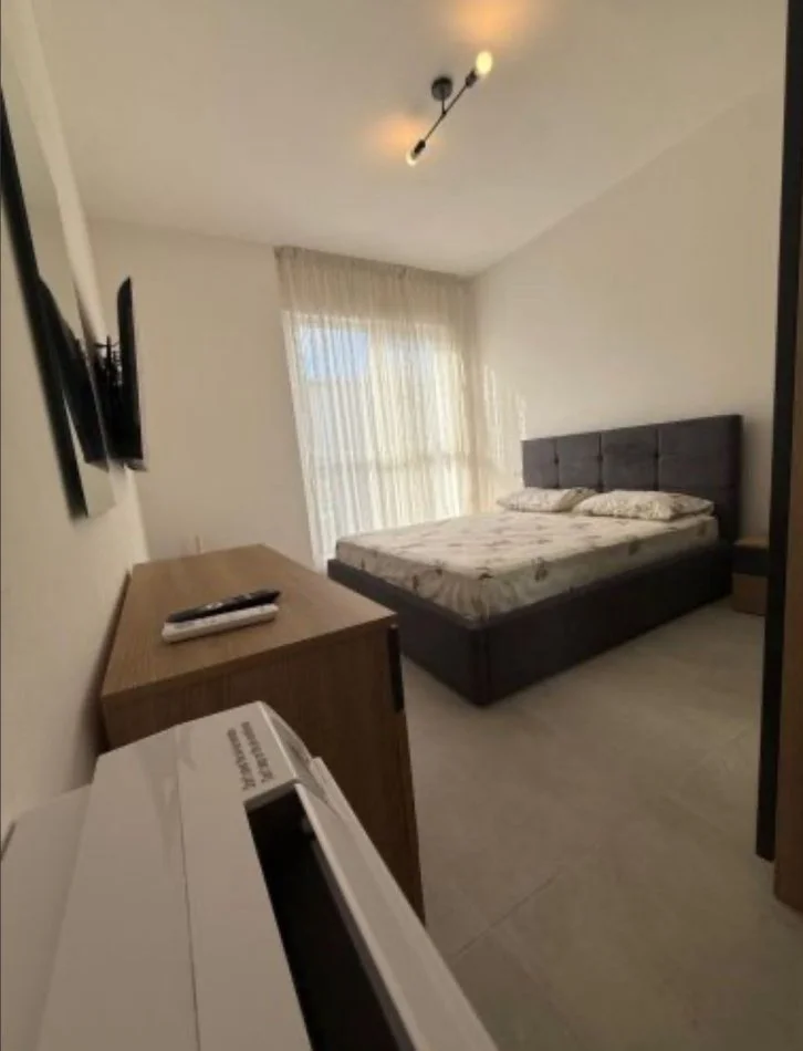 Univers City, jepet me qera apartament 2+1 Kati 1, 84 m² 650 € (Rruga Bylis)