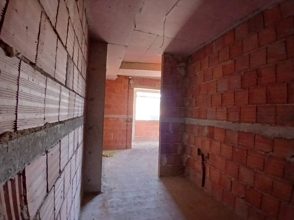 SHITET APARTAMENT 2+1+2,SHKOLLA BASHKUAR