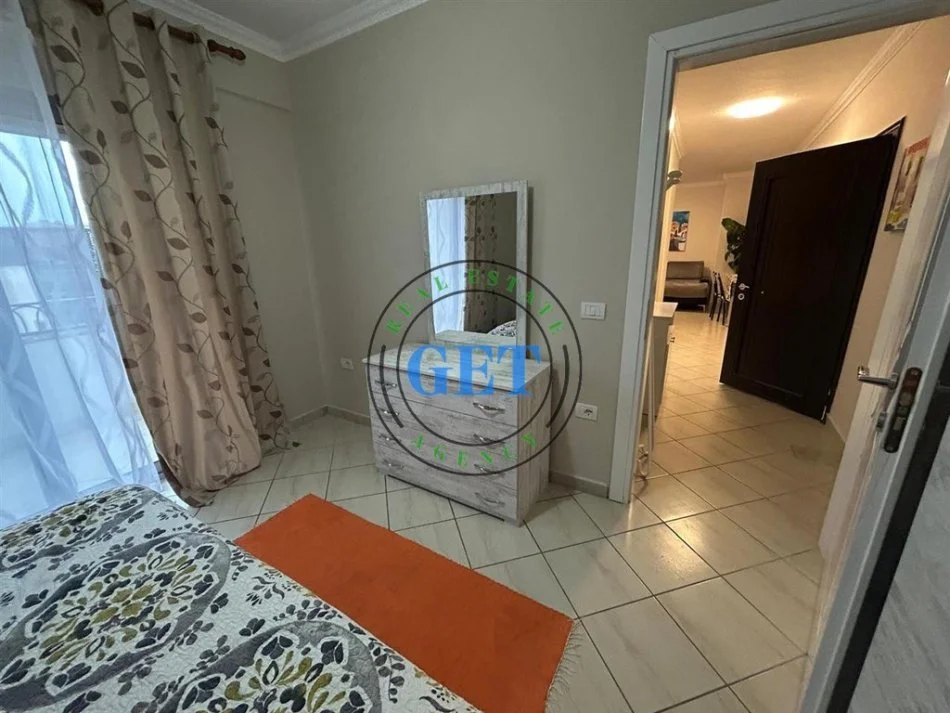 Durres, jepet me qera apartament 2+1+Ballkon Kati 7, 80 m² 500 € 