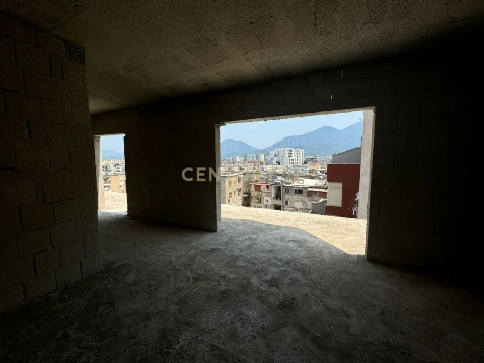 Tirane, shitet apartament 1+1 Kati 6, 56 m² 115.000 € (pazar i ri)