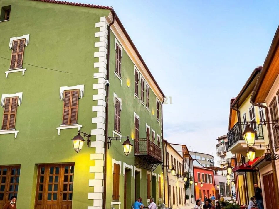 Vlore, shitet apartament 1+1 Kati 3, 62 m² 55.000 € (Bashkia Vlore)