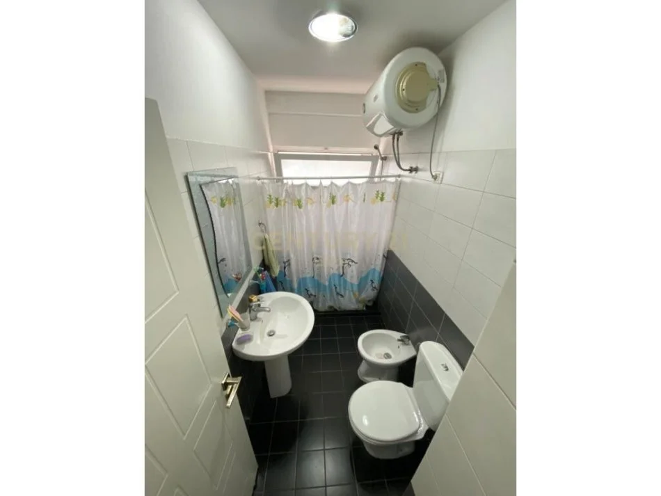 Tirane, shitet apartament 2+1 Kati 2, 88 m² 129.000 € (yzberisht)