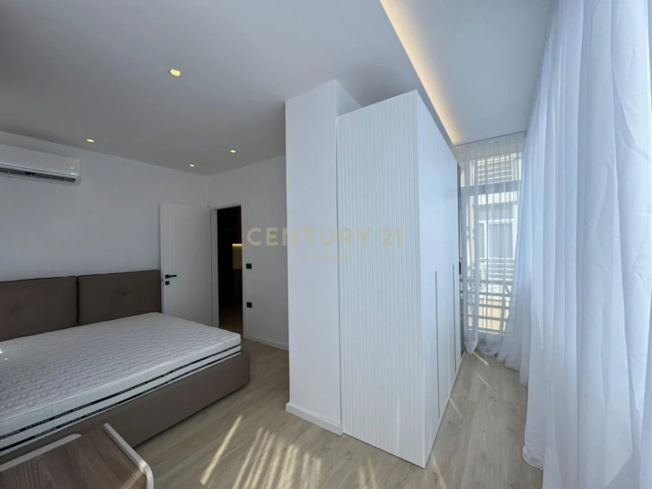 Tirane, shitet apartament 1+1 Kati 5, 66 m² 155.000 € (KOMUNA E PARISIT)
