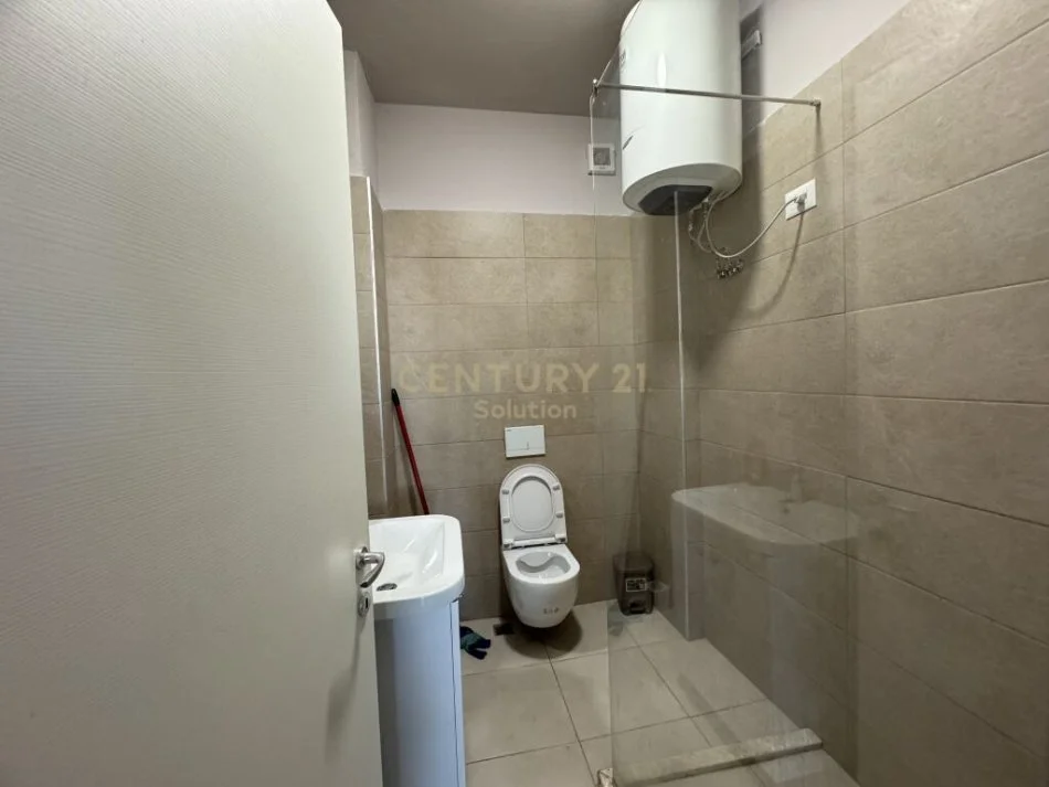 Tirane, jepet me qera apartament 2+1 Kati 7, 109 m² 177.000 € (yzberisht)