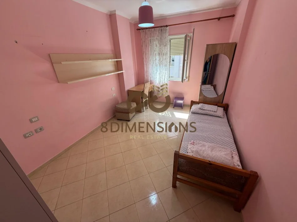 Tirane, jepet me qera apartament 1+1 Kati 3, 80 m² 400 € (Fresk D8241A-247)