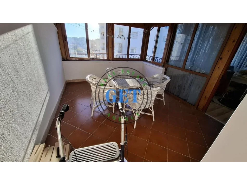 Durres, shitet apartament 2+1 Kati 9, 125 m² 125.000 € (Tregu i vogel Industrial)