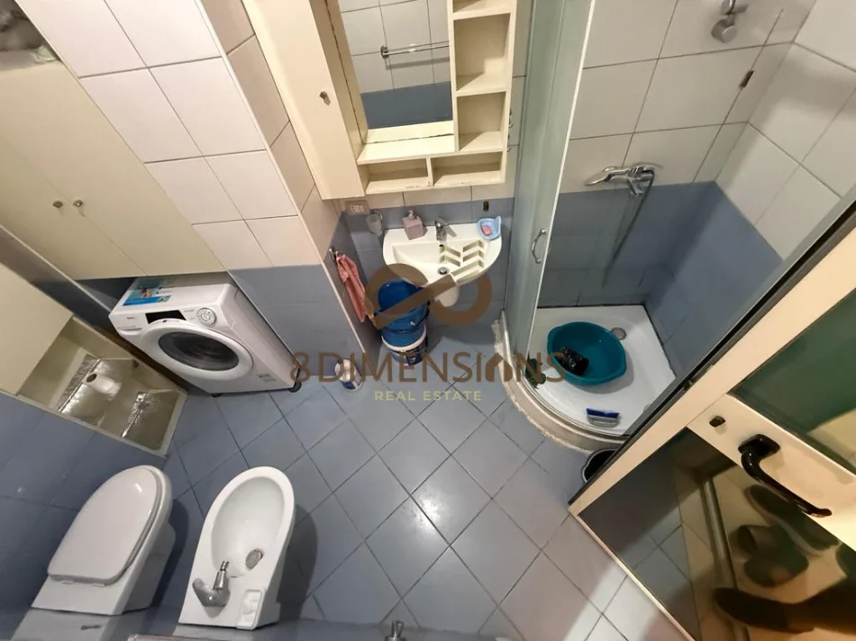Tirane, jepet me qera apartament 1+1 Kati 3, 80 m² 400 € (Fresk D8241A-247)
