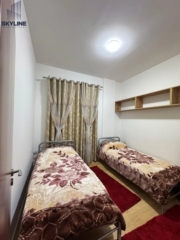 Tirane, jepet me qera Vile 2+1 Kati 0, 500 € (PORCELAN)