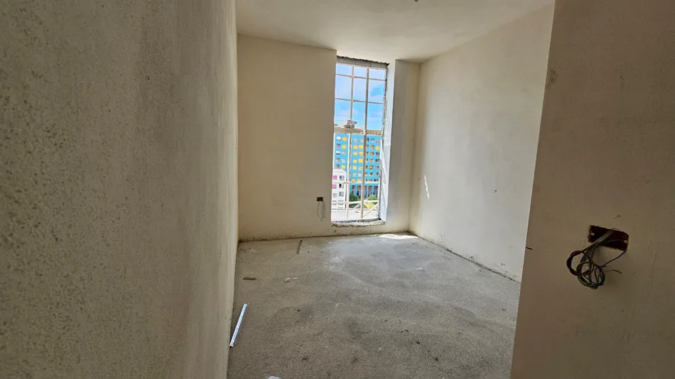 Tirane, shitet apartament 2+1 Kati 8, 88 m² 150.000 € (rruga ali demi , ish tregu elektrik)