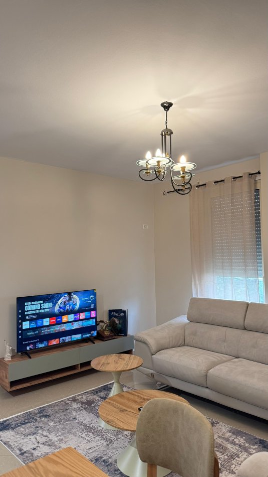 Tirane, jepet me qera 2+1 Kati 3, 110 m² 650 € (KOPSHTI ZOOLOGJIK)