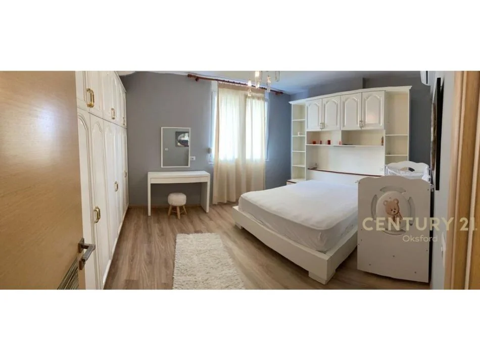 Tirane, jepet me qera apartament 1+1+Aneks+Ballkon Kati 12, 120 m² 830 € (myslym shyri)