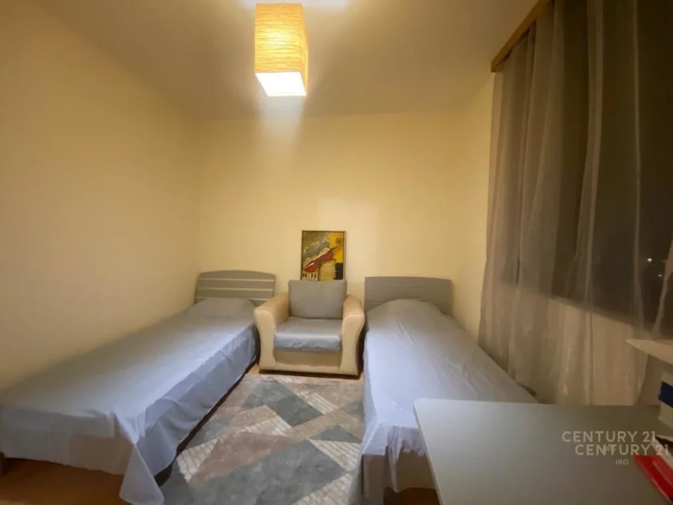 Tirane, jap me qera apartament 2+1 Kati 8, 84 m² 650 € (Myslym Shyri)