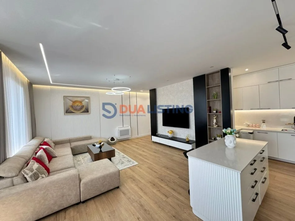 Tirane, shitet apartament 3+1+Ballkon Kati 8, 155 m² 312.000 € (Porcelan)