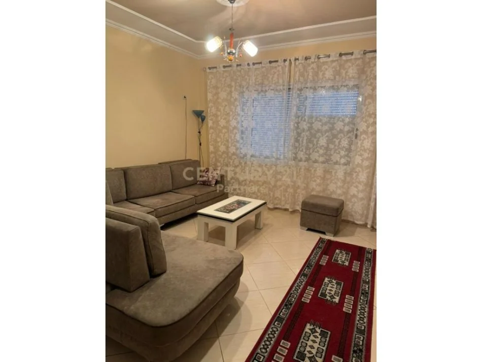 Tirane, shitet apartament 1+1+Ballkon Kati 2, 71 m² 89.000 € (Fresk, Rruga Rexhep Bastari afer Gega Oil)