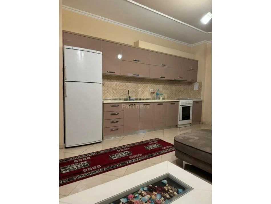 Tirane, shitet 1+1 Kati 2, 71 m² 89.000 € (Fresk)