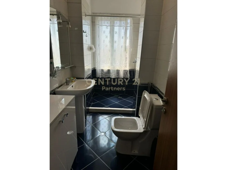 Tirane, shitet apartament 1+1+Ballkon Kati 2, 71 m² 89.000 € (Fresk, Rruga Rexhep Bastari afer Gega Oil)