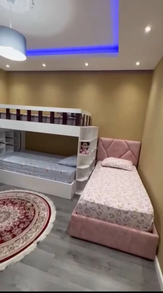 Durres, shitet Vile 3+1+Aneks+Ballkon Kati 2, 212 m² 300.000 € 